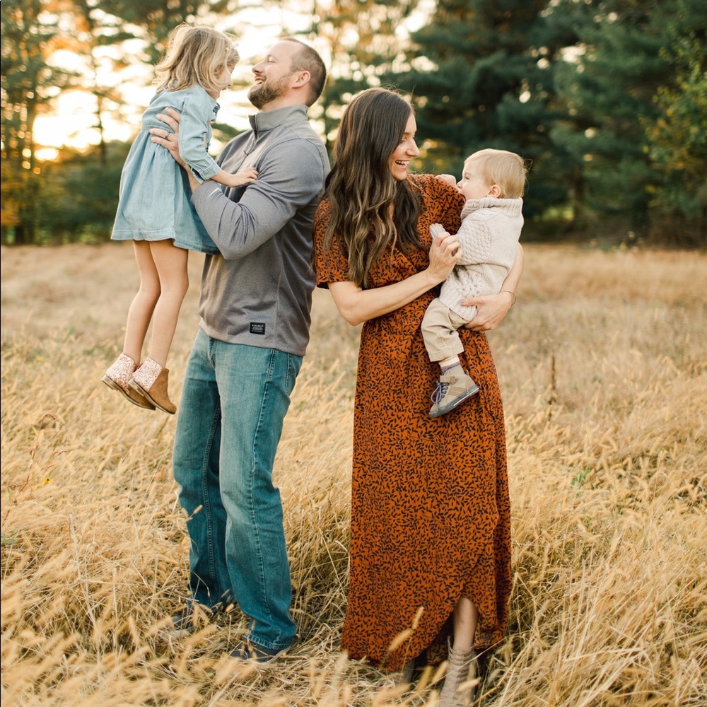 Meet Your Posher, Julie